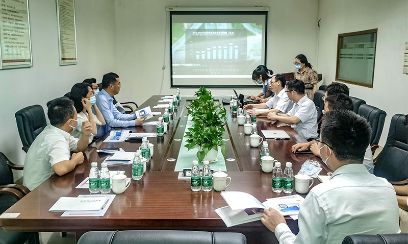 龙岗区委常委、组织部部长王清科一行调研走访快盈VIII科技